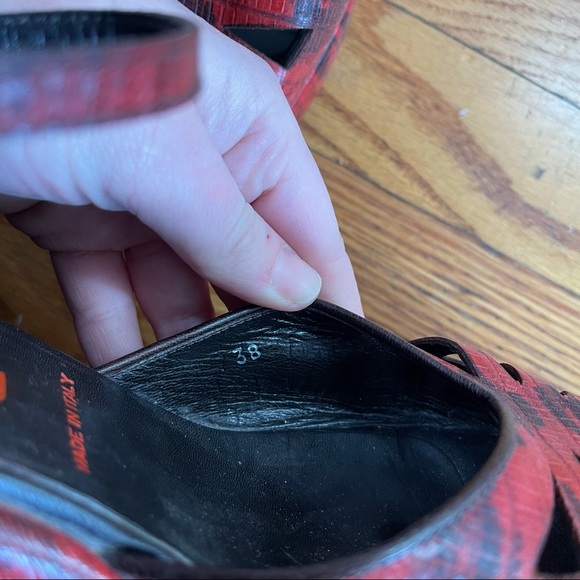 Miu Miu Vintage Platform Peep Toe Ankle Strap Sandals in Red & Black - Picture 10 of 12